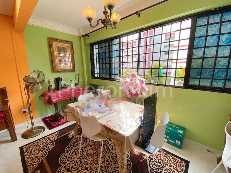 Executive HDB for Sale in  271 Pasir Ris Street 21 - Image 6